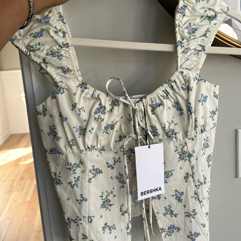 Bershka flora shirt
